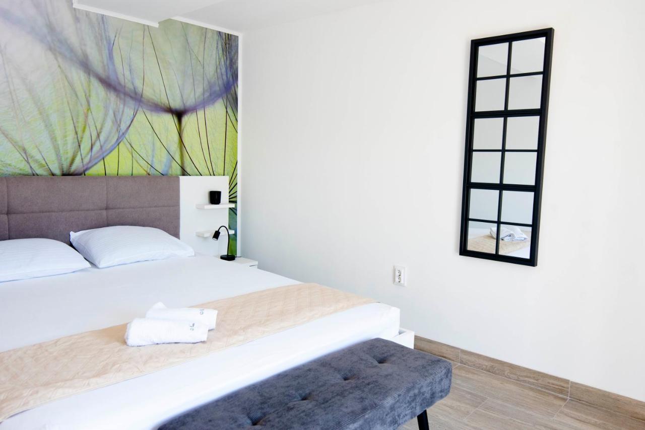 Apartman Nono Splitska Zewnętrze zdjęcie
